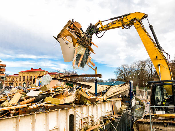 Best Garage Cleanout Services  in Hillcrest, CA